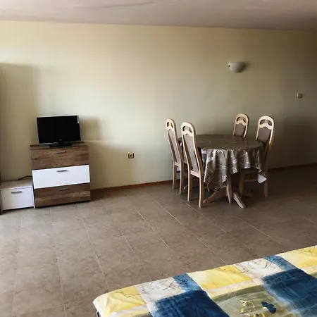 Апартаменти Vista Светий Влас