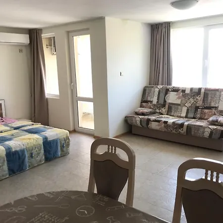 Апартаменти Vista Светий Влас