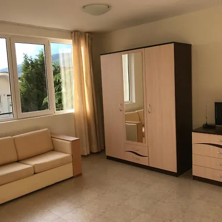 Vista * Светий Влас