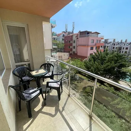 Vista アパート *