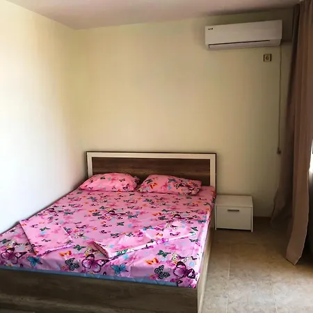 Vista * スヴェティ・ヴラス